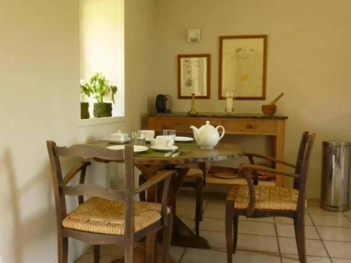 Maison De Charme A La Campagne Avec Jardin Privatif, Confort Moderne Et Accueil Chevaux - Fr-1-489-64 Treteau Holiday home